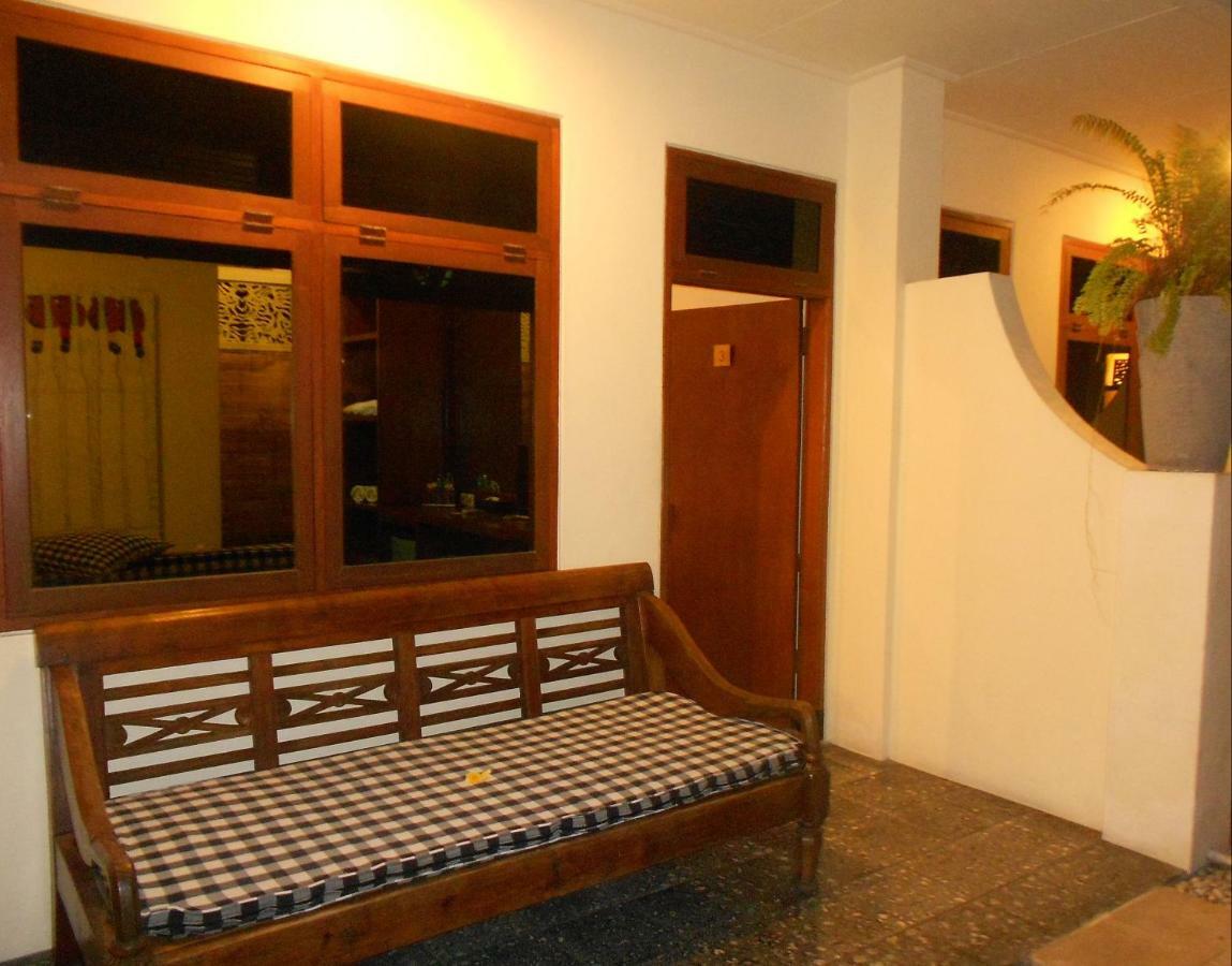 Capital O 93809 Wida Hotel Легиан Экстерьер фото